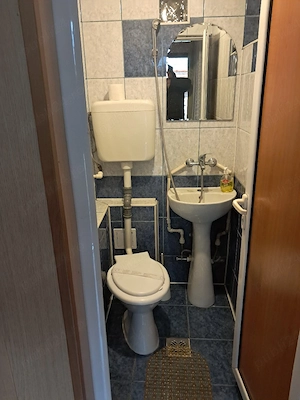 inchiriere termen lung garsoniere ap 2 ,3 si 4 camere sinaia - imagine 4
