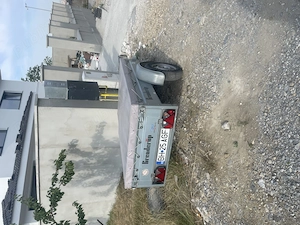 Vând remorca auto 500 kg