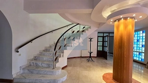 Vând Hotel/Pensiune Breaza: 15 camere, 1000 mp
 - imagine 6
