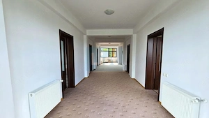 Vând Hotel/Pensiune Breaza: 15 camere, 1000 mp
 - imagine 12