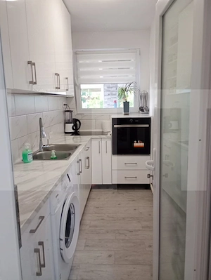 Casa cu 6 camere, 205 mp, teren 502 mp, Chichiș - imagine 4