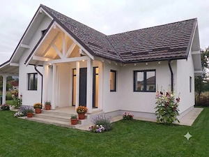 De vanzare casa 180 m2 construiti ,3 camere,posibilitate extindere cu mansarda