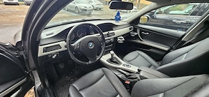 BMW 318d 2009 - 3890e - imagine 10