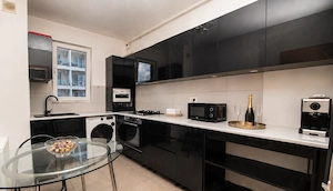 Apartament 2 camere | Comision 0% | Piscină Privată | Parcare Inclusă | Mobilat Utilat - imagine 4