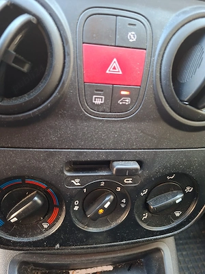 Vând Fiat fiorino mașina cu 50000 de km - imagine 10
