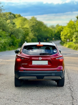 Nissan Qashqai 2018 automat 1.2 benzina 164.000 km - imagine 5