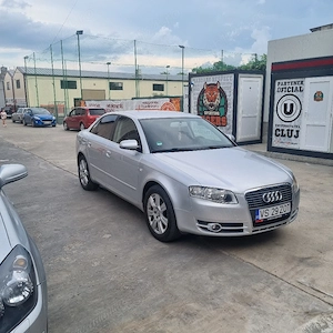 Audi A4 1.9 din 2008 - imagine 5