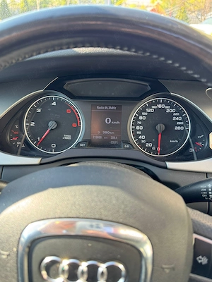 Vand Audi a4b8 in stare foarte buna - imagine 9