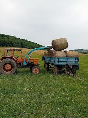 Tractor cu frontal plus remorca - imagine 2