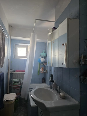 Apartament 3 camere in Sebastian - imagine 5