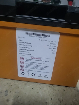 vând acumulator lifepo4  24v 
