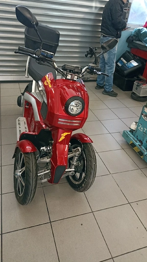 scooter electric  - imagine 3