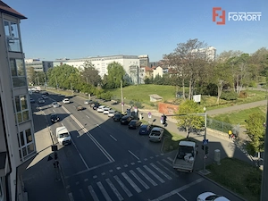 PIATA UNIRII-CENTRU- Apartament cu 3 camere - TIMISOARA-92 MP - imagine 2