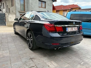 BMW Seria 7 - imagine 3