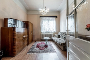 PREȚ NOU! Casă cu teren de 370 mp | Zona Funcționarilor - Arad - imagine 2