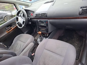 Seat Alhambra  - imagine 4