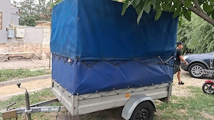 remolcă cu rampă