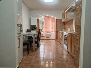 Apartament cu 3 camere în Tudor, zonă liniștită - imagine 4