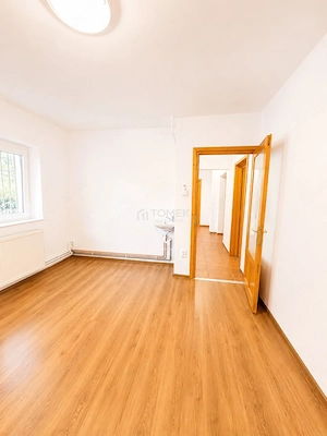 Spatiu comercial/birouri Calea Bucuresti7 zona Judetean - imagine 11