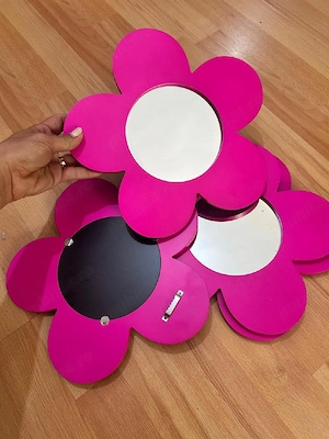 Oglindă Decorativă în Formă de Floare   Roz Fucsia   Nouă