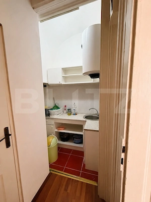  Garsonieră spațioasă, tip duplex, în centrul istoric al Brașovului  - imagine 9