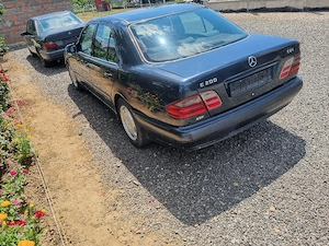 Mercedes W210 din 2001 - imagine 4