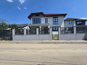 Vilă Dobroești-Fundeni, Strada Avram Iancu 
