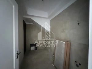 DUPLEX DE VANZARE cu suprafata foarte generoasa in Giarmata Mare - imagine 19