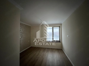 DUPLEX DE VANZARE cu suprafata foarte generoasa in Giarmata Mare - imagine 20