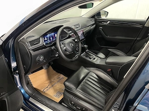 Skoda Superb - imagine 5