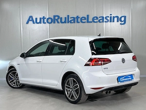 Volkswagen Golf - imagine 4