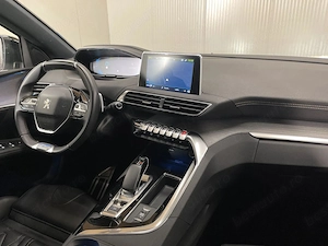 Peugeot 3008 - imagine 8