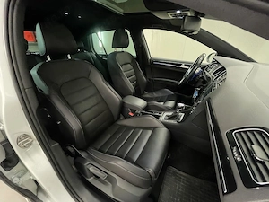 Volkswagen Golf - imagine 11
