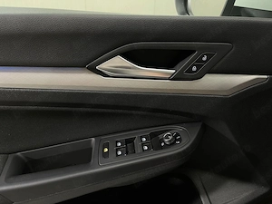 Volkswagen Golf - imagine 20