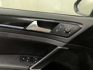 Volkswagen Golf - imagine 18