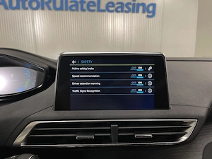 Peugeot 3008 - imagine 20