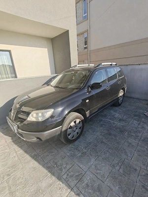Mitsubishi outlander  - imagine 2