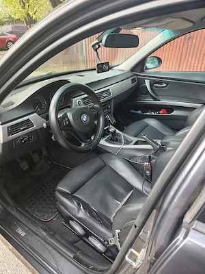 BMW 318 d din 2007 - imagine 4