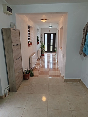 Casa 2 camere cu centrala gaz si teren 300 mp zona Primarie si Scoala - imagine 10