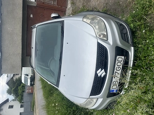Vând Suzuki sx4 motorină 2l 99kw motor defect