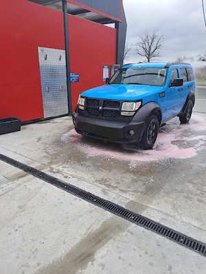 Vând Dodge Nitro - imagine 3