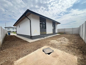 CASA PARTER-3 CAMERE-TEREN 350 MP - imagine 3