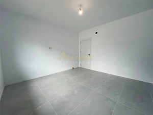 CASA PARTER-3 CAMERE-TEREN 350 MP - imagine 11