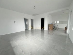 CASA PARTER-3 CAMERE-TEREN 350 MP - imagine 8