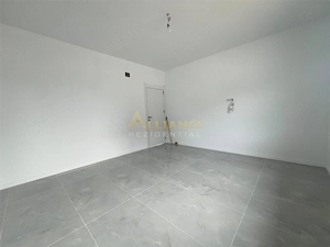 CASA PARTER-3 CAMERE-TEREN 350 MP - imagine 12