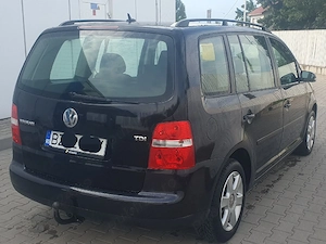 Vw touran. proprietar.  - imagine 3
