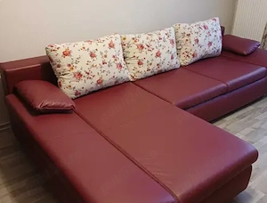 Canapea   Coltar extensibil piele, 3-5 locuri.