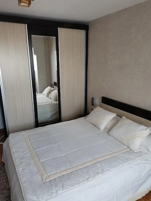 Apartament 3 camere, 77 mp, zona Vest  - imagine 3