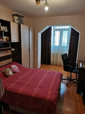 Apartament 3 camere, 77 mp, zona Vest  - imagine 5