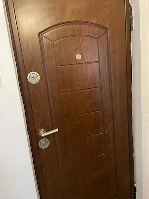 Navodari , vand apartament 3 camere decomandat cu gaze - imagine 10